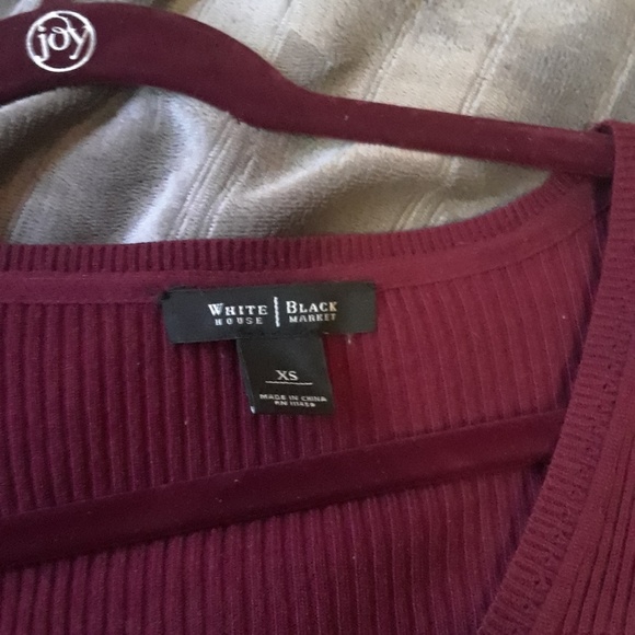 Beautiful Top - Picture 3 of 3